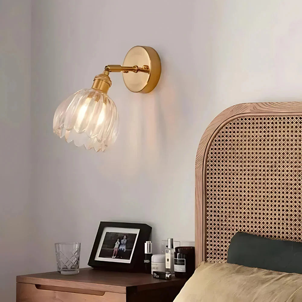 Vintage Brass Tulip Glass Wall Sconce 1-Light