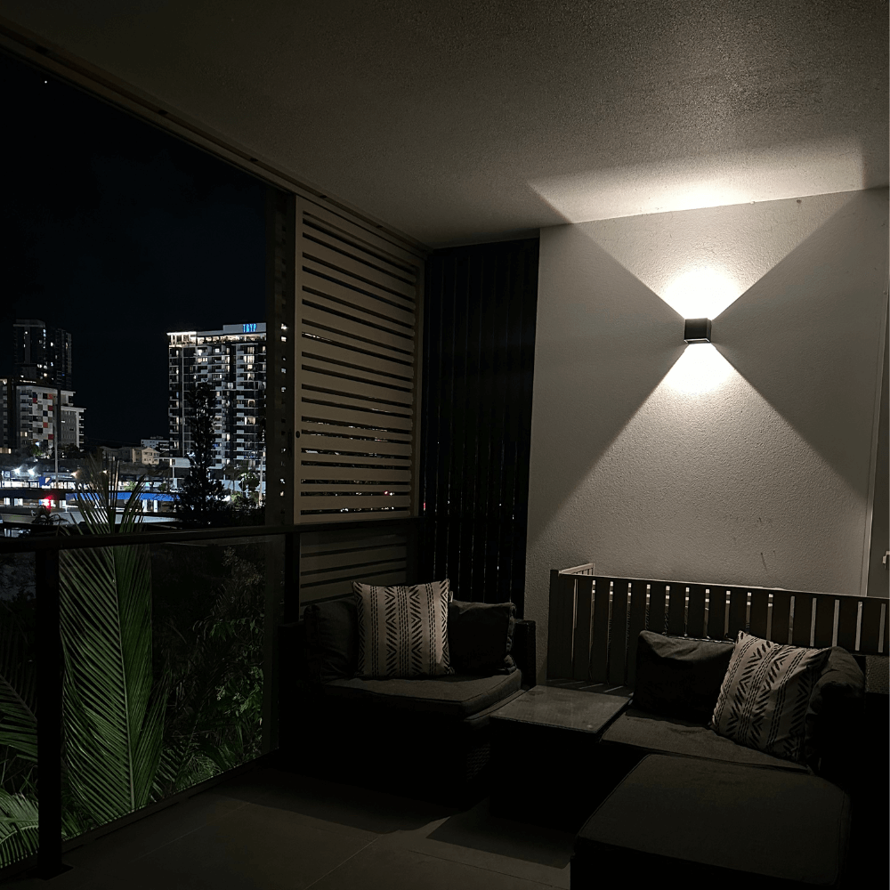 Outdoor Wall Light Rechargeable Wireless LED Sconce Waterproof Patio Garden Lighting