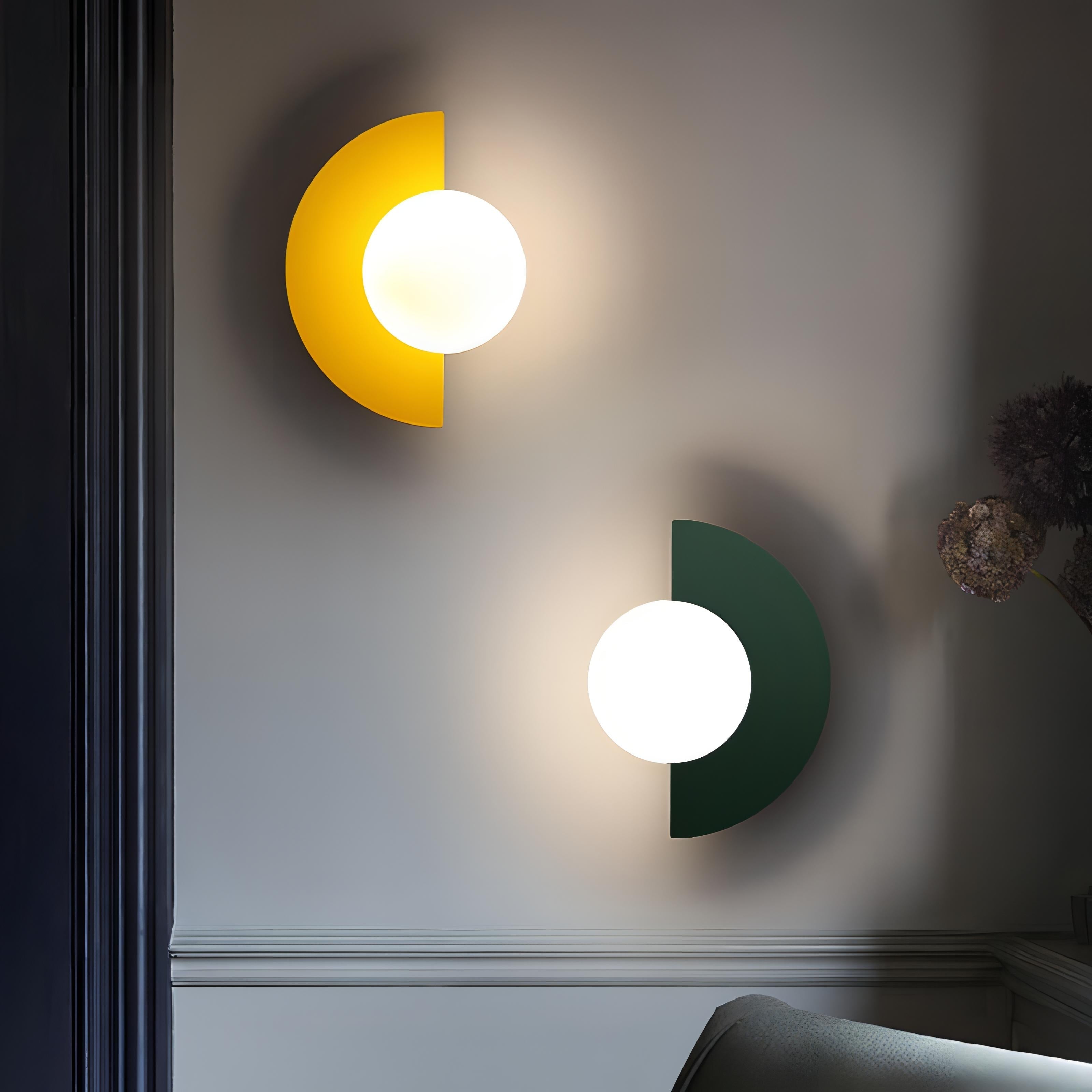 Modern Half Moon LED Wall Light – Minimalist Semicircle Bedside Wall Sconce