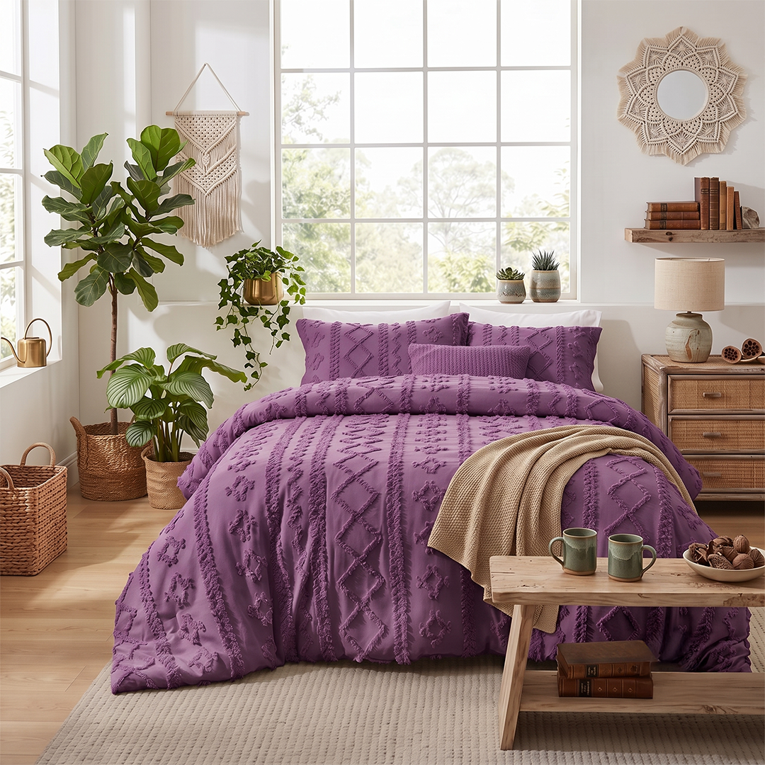 The Willow Tufted Comforter