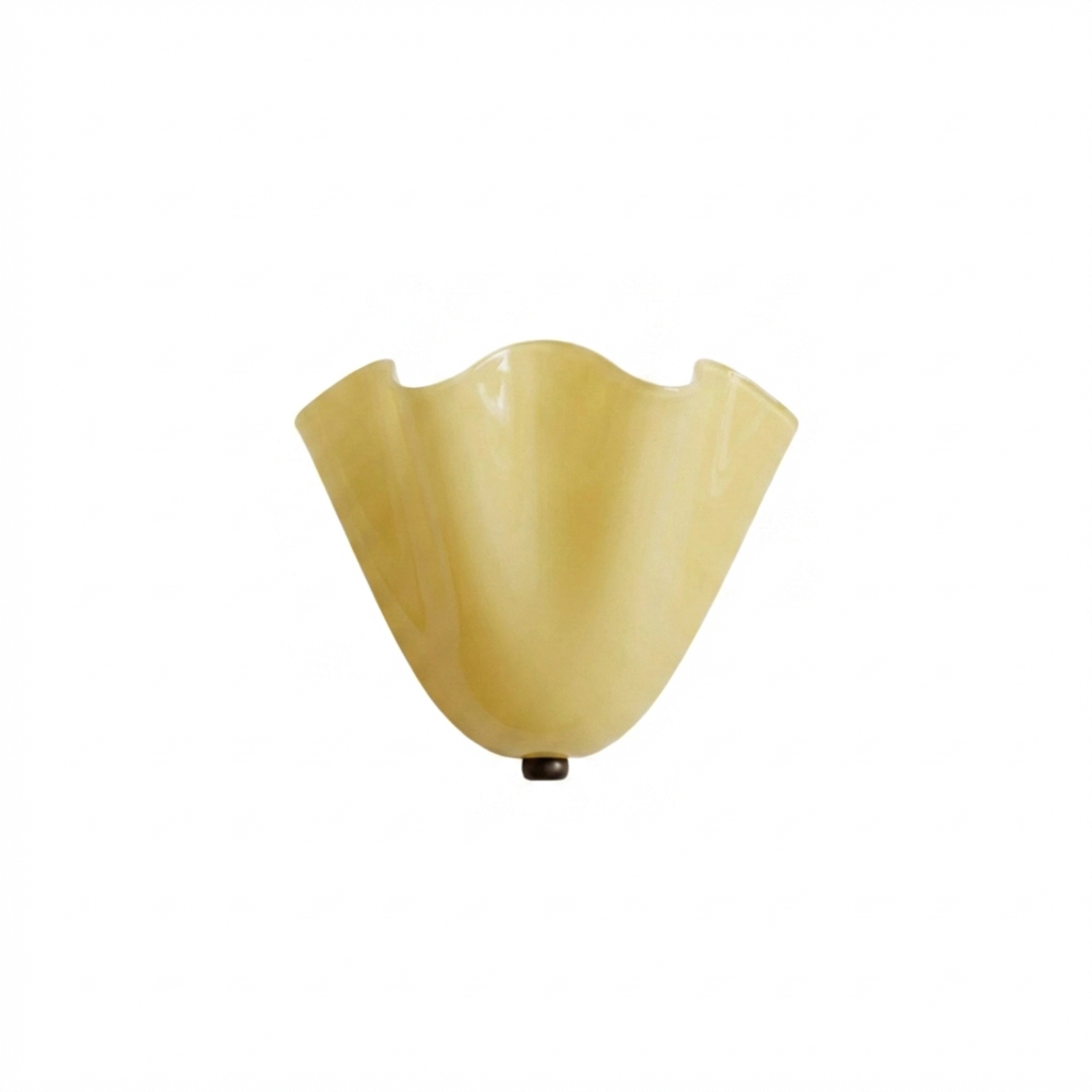 Retro Stained Glass Shell Skirt LED Wall Sconce – Art Deco Vintage Wall Light 1-Light