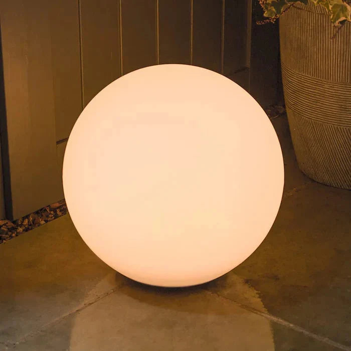 Modern PE Globe Outdoor Garden Light LED Rechargeable